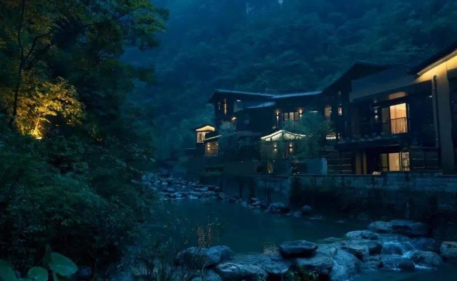 《今晚开放麦》出圈理由:岳云鹏的嘴,金莎的脑洞