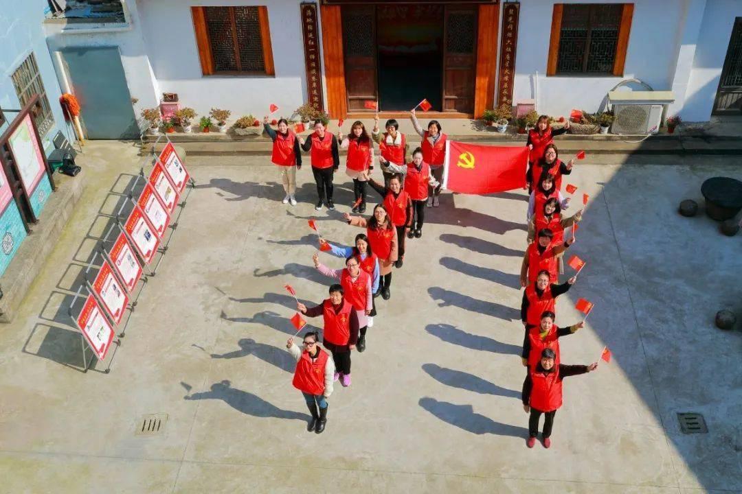 子长市总工会：春节“送温暖”  慰问暖人心